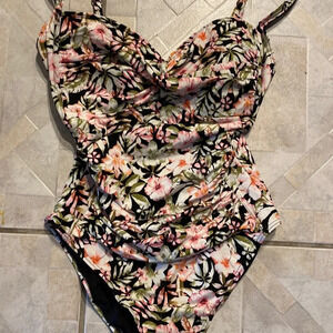 T womens Simply Swim floral one piece swimsuit size 12